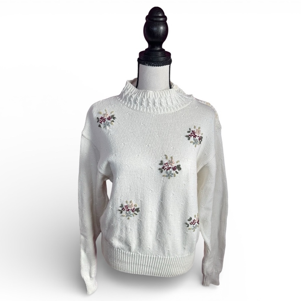 Liz Claiborne Vintage Cream Floral Embroidered Mock Neck Sweater, Sz M